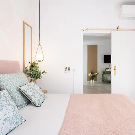 Апартаменты New! Sea View With Aircon In Center Of Americas *