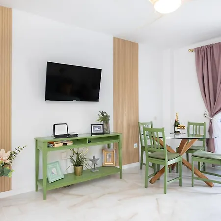 New! Sea View With Aircon In Center Of Americas
