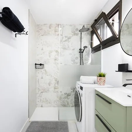 New! Sea View With Aircon In Center Of Americas Плая-де-лас-Америкас