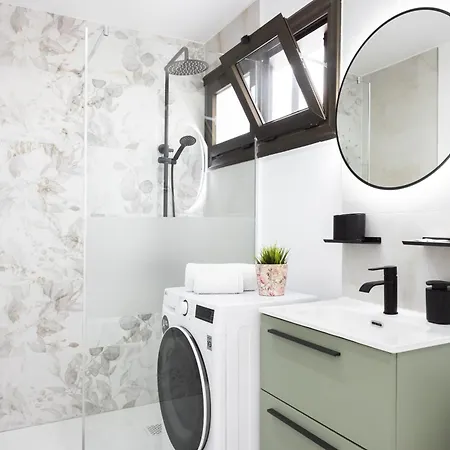 Апартаменты New! Sea View With Aircon In Center Of Americas *